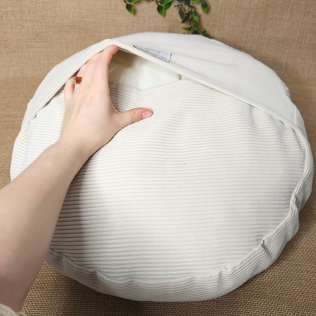 WATERPROOF Coral Frog Cushion