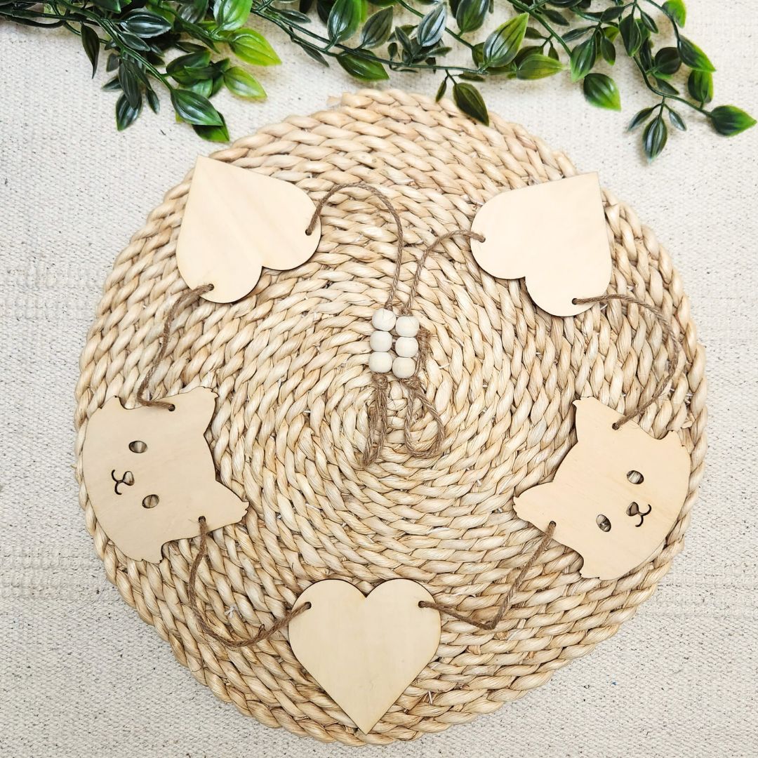Lapinesque Christmas garland!