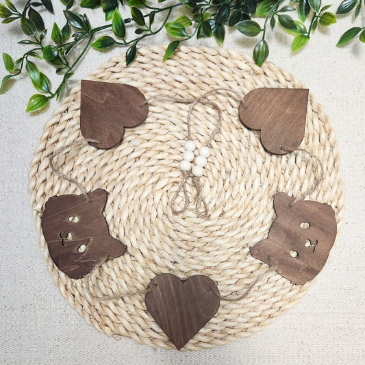 Guirlande chat et cœurs - Bois foncé