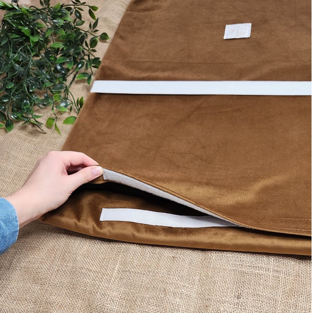 Kikkerkussen in eucalyptus fluweel WATERPROOF
