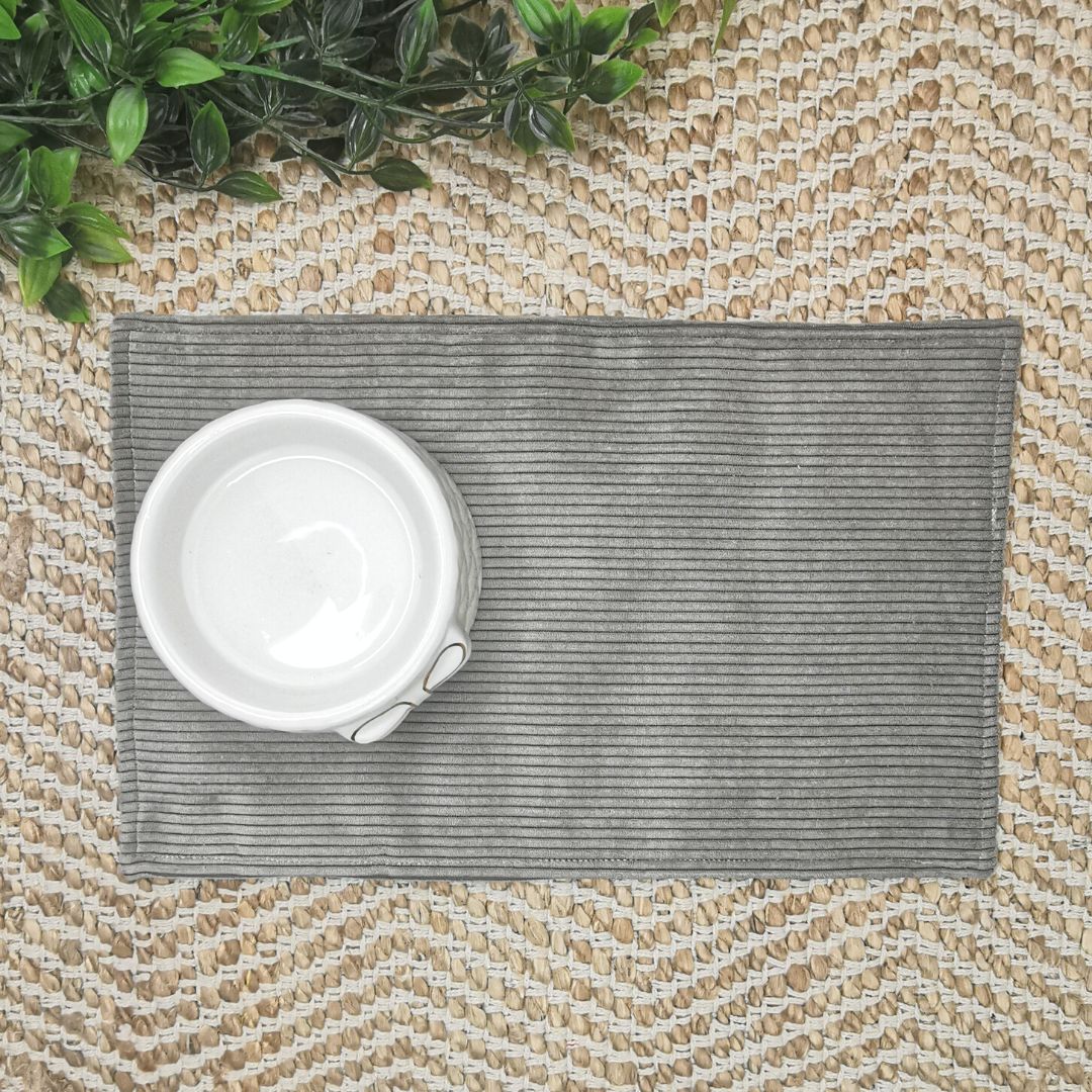Waterproof Cat Bowl Mat - Thread Embroidered