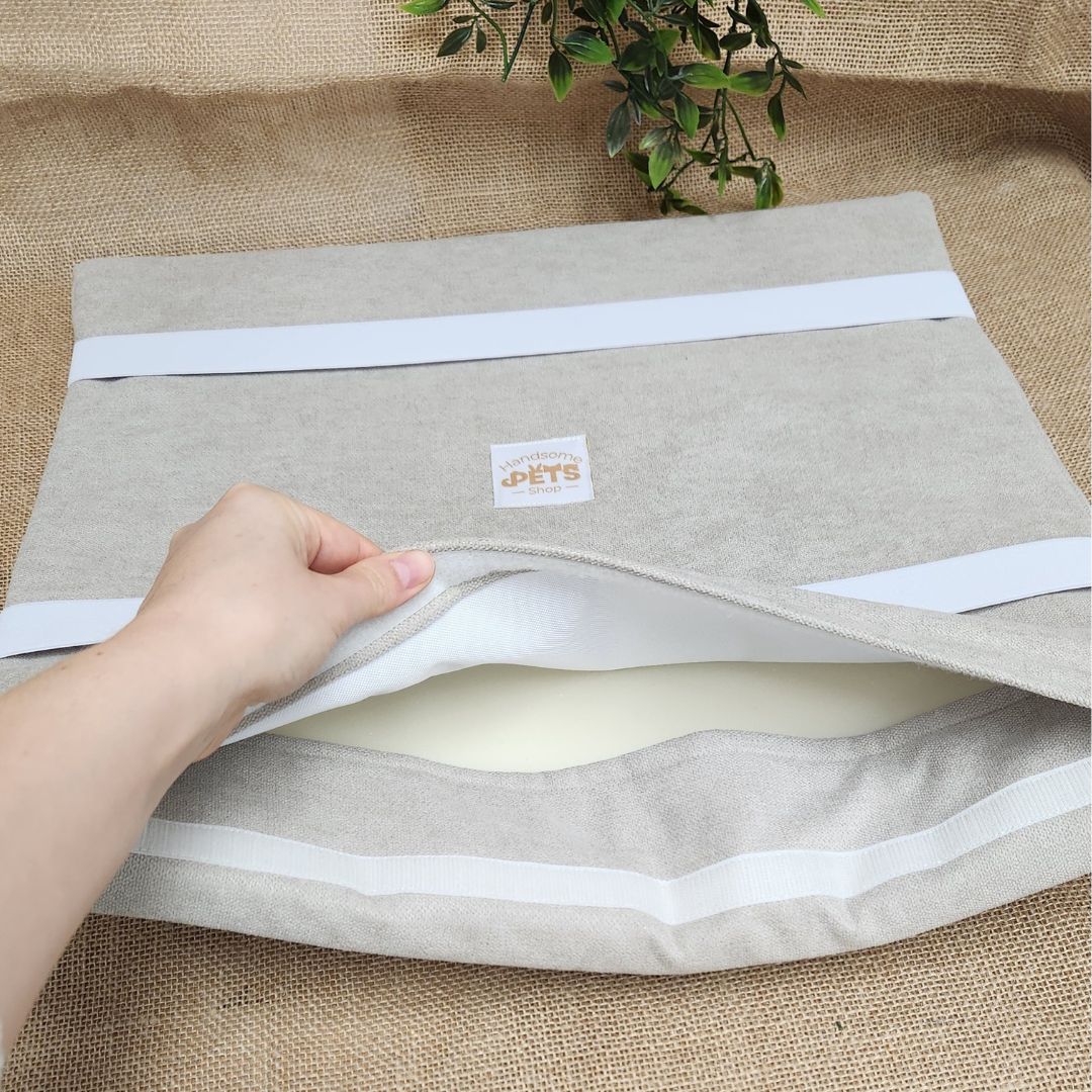 Kikkerkussen in eucalyptus fluweel WATERPROOF