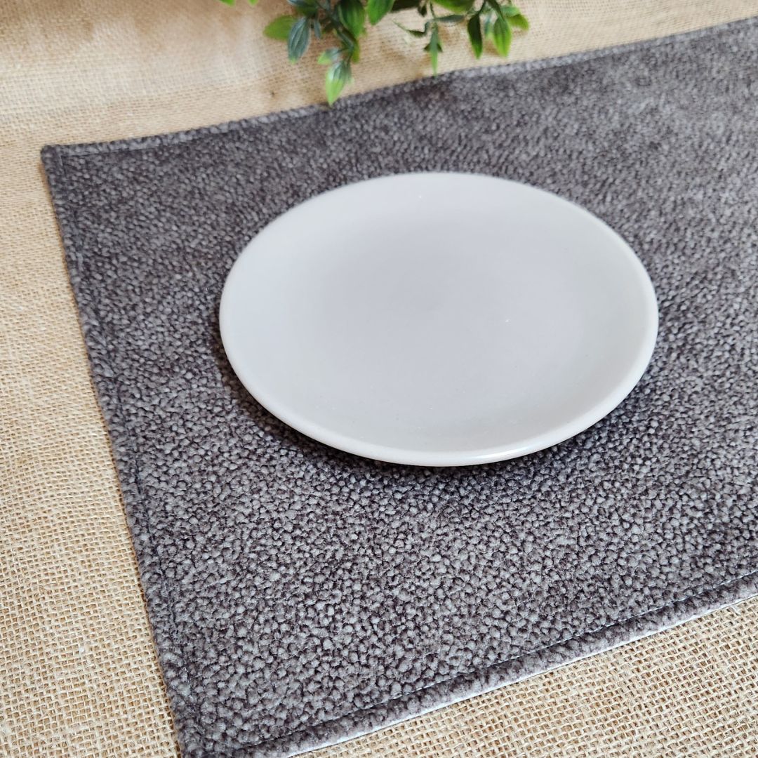 Tapis à gamelle IMPERMEABLE - Velours alvéolé