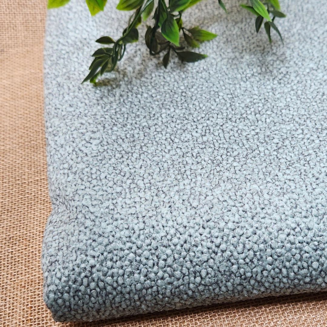 Couverture velours alvéolé et polaire effet fourrure blanche