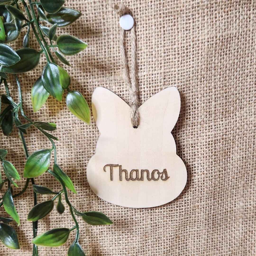 Suspension lapin - Bois clair avec gravure personnalisée