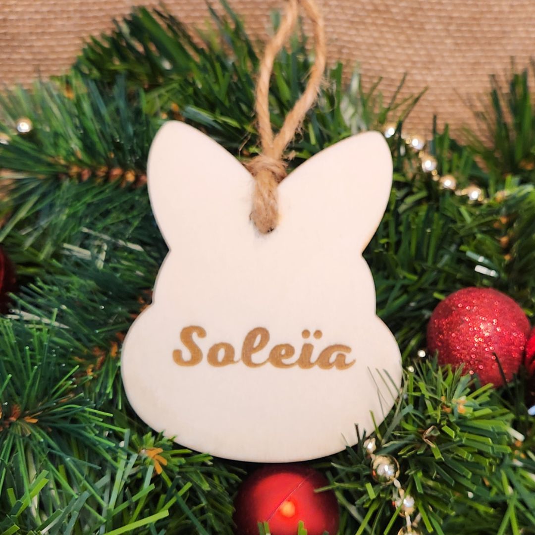 Suspension lapin - Bois clair avec gravure personnalisée