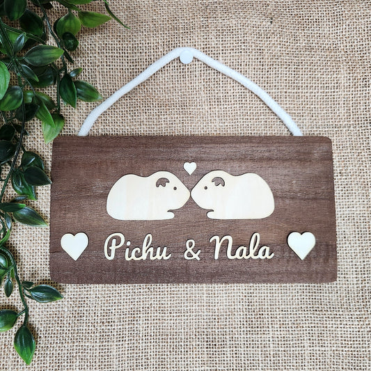 Pancarte rectangulaire des amoureux personnalisée - Cochon d'inde (Bois foncé ou clair)