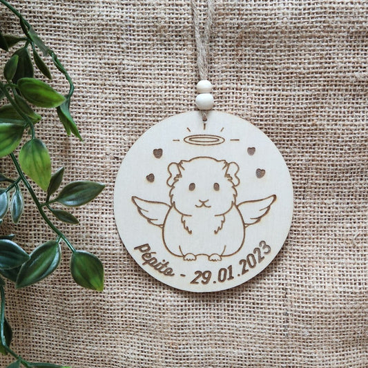 Suspension ronde en bois CommĂ©morative "ANGE" đïž -  Cochon d'inde + Gravure personnalisĂ©e