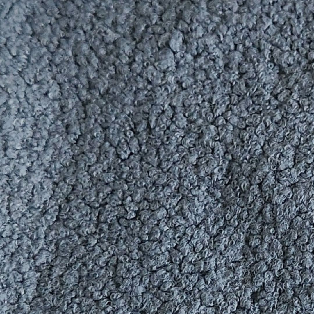 Ensemble lit IKEA - Coussin + Tapis imperméable moumoute bleu