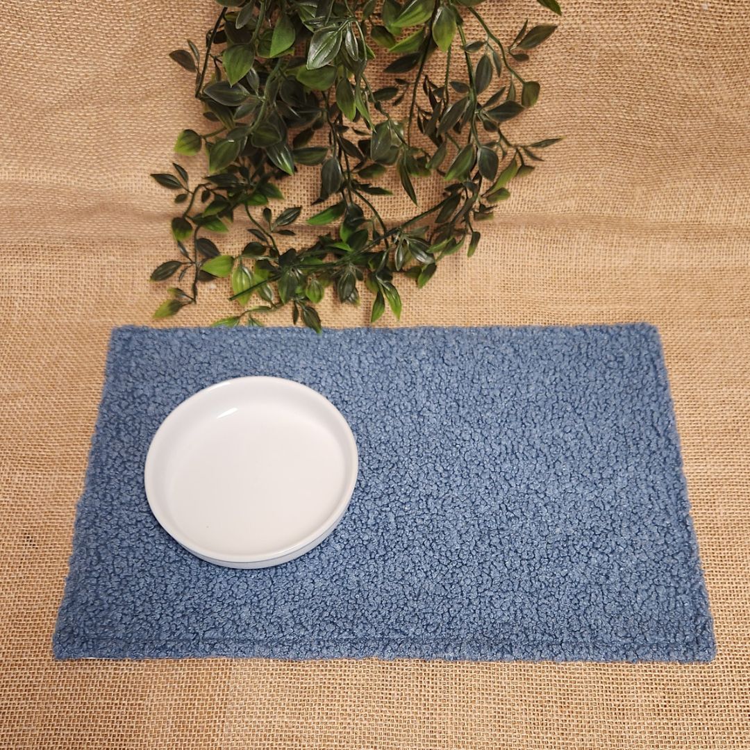 Tapis à gamelle IMPERMEABLE - Moumoute