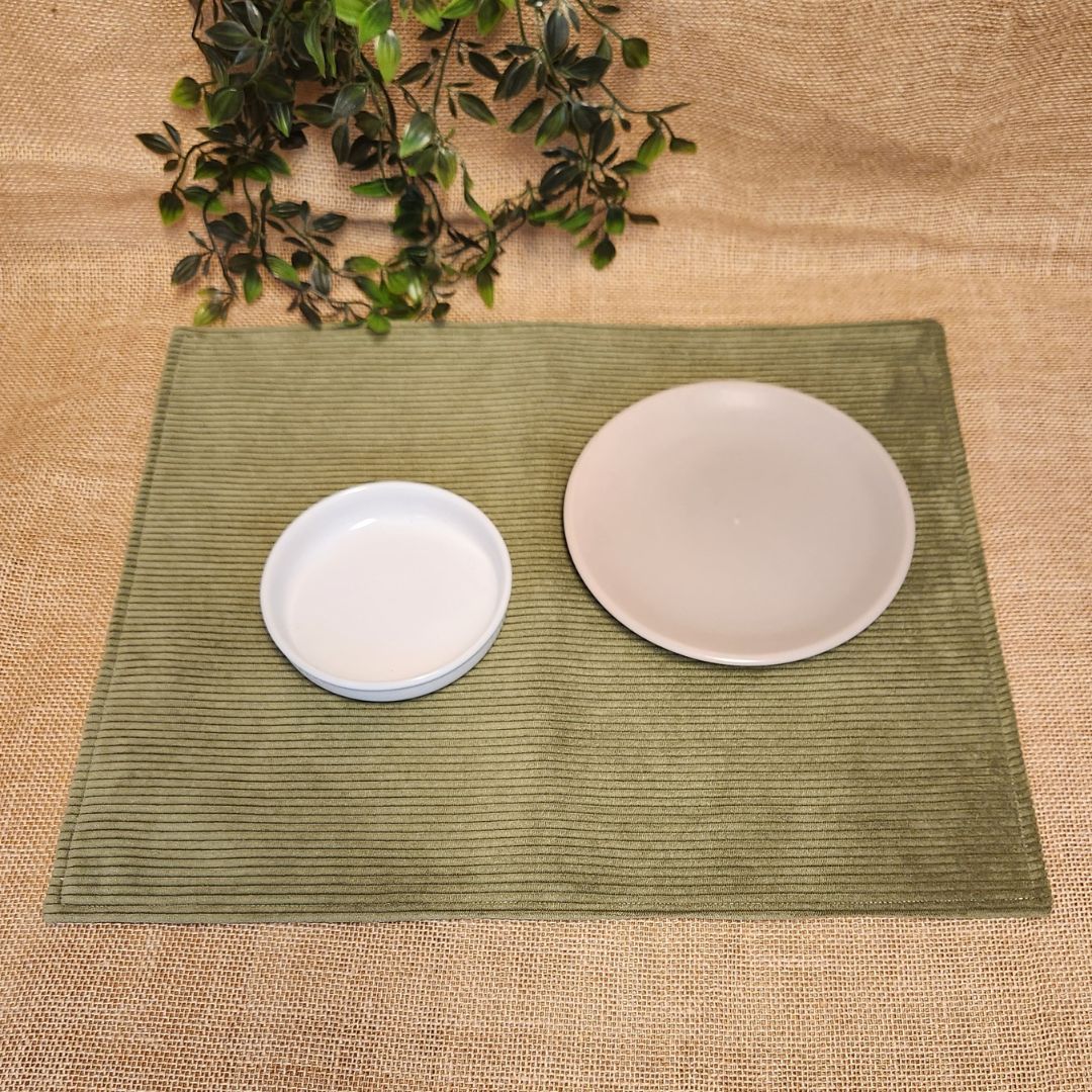 Tapis à gamelle IMPERMEABLE - Velours côtelé
